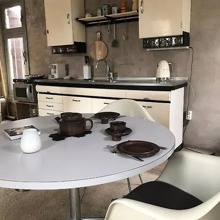 Cheese & Classics Bed & Breakfast